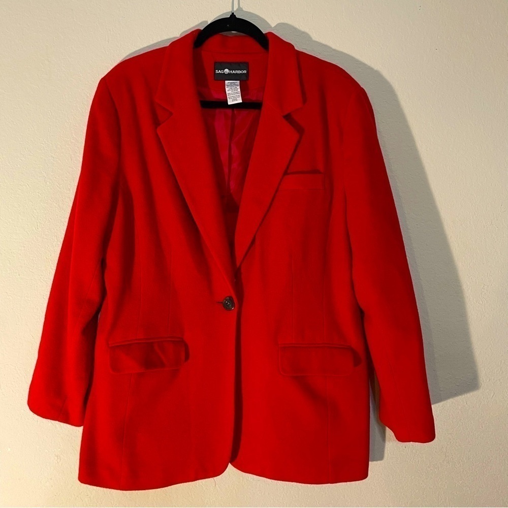 Sag Harbor woman’s modern wool blend blazer size 14 red business casual feminine